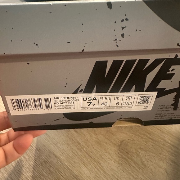 Jordan 1 Retro - Picture 5 of 5